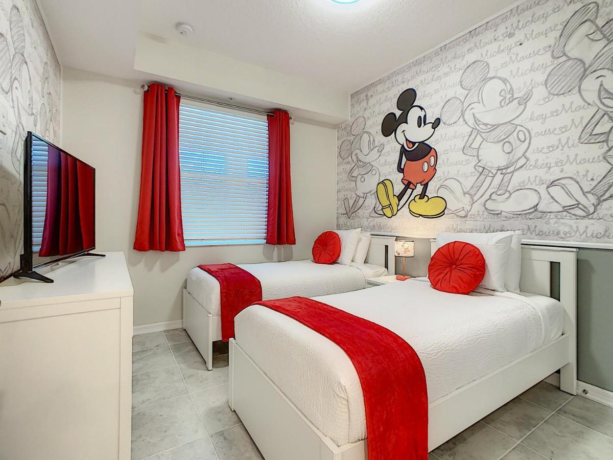 Modern Condo Near Disney Foosball Water Park キシミー エクステリア 写真