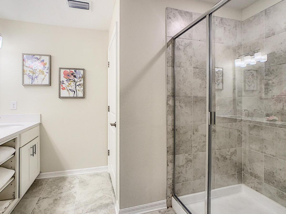 Modern Condo Near Disney Foosball Water Park キシミー エクステリア 写真