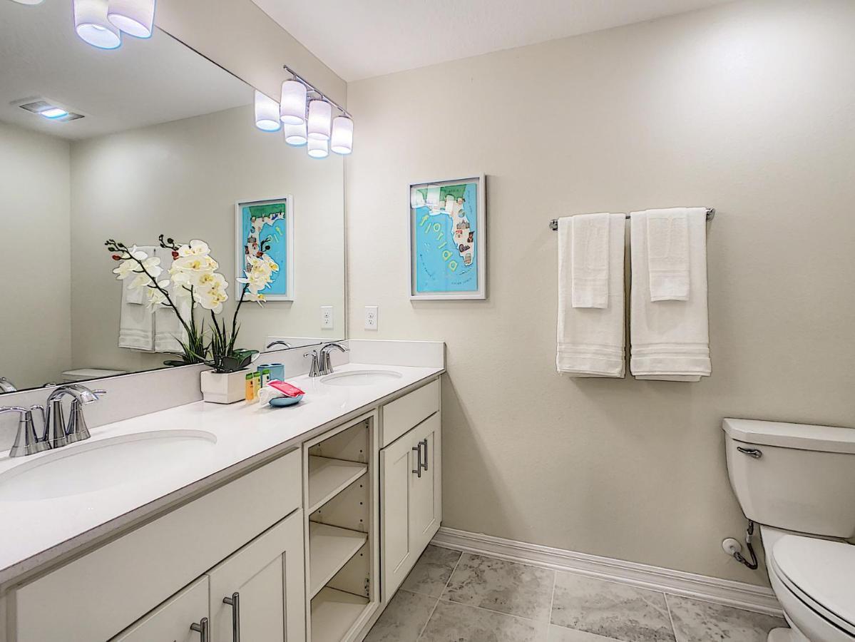 Modern Condo Near Disney Foosball Water Park キシミー エクステリア 写真