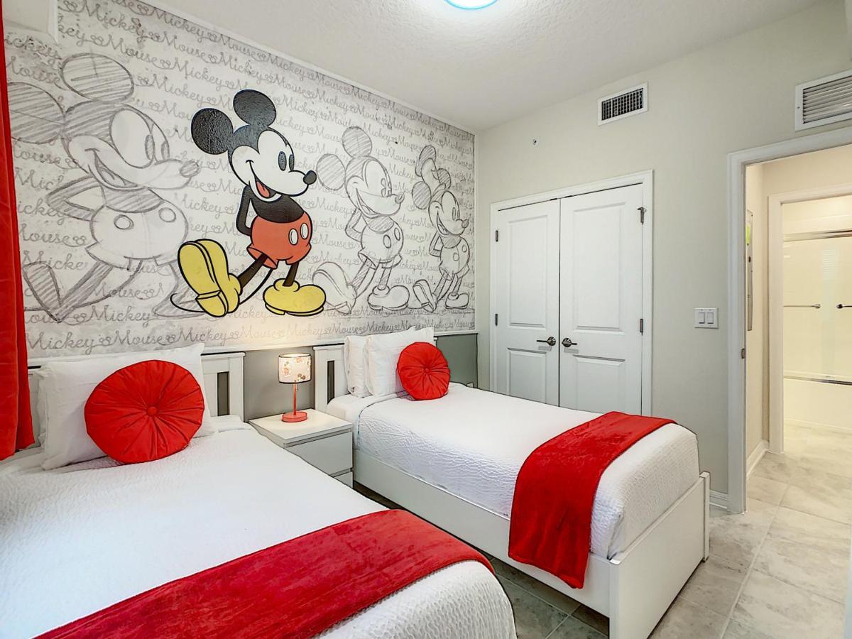 Modern Condo Near Disney Foosball Water Park キシミー エクステリア 写真