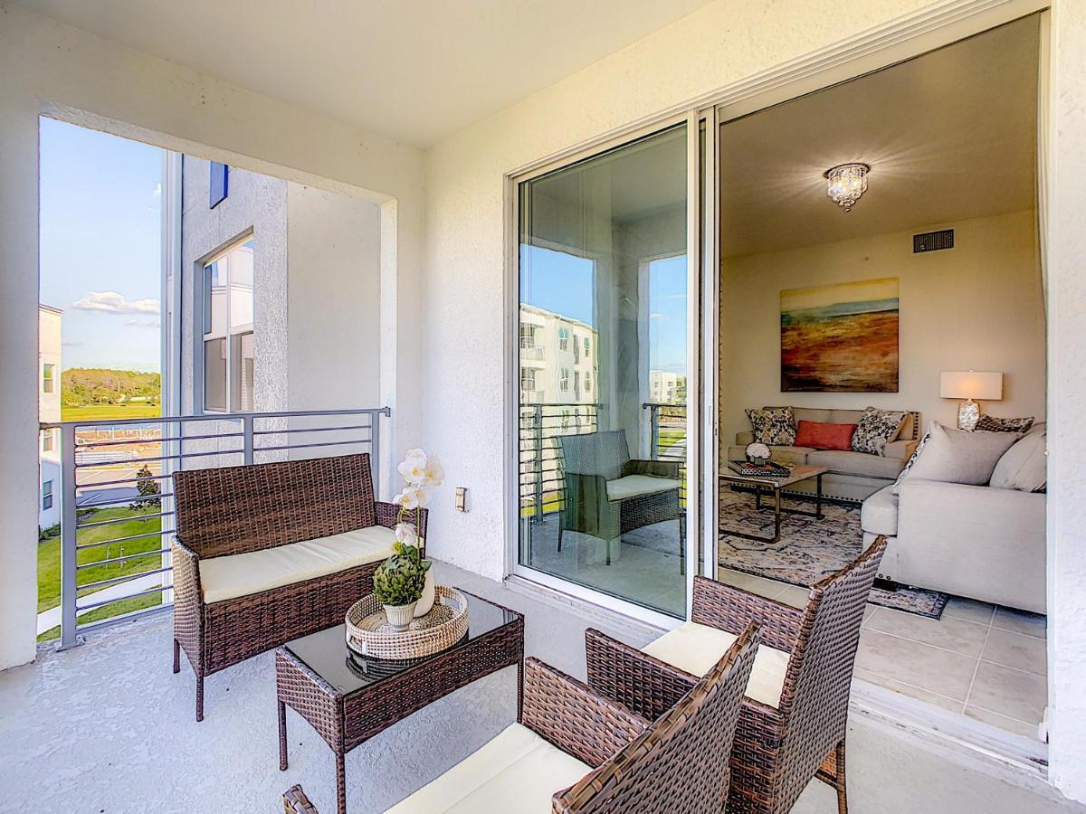Modern Condo Near Disney Foosball Water Park キシミー エクステリア 写真