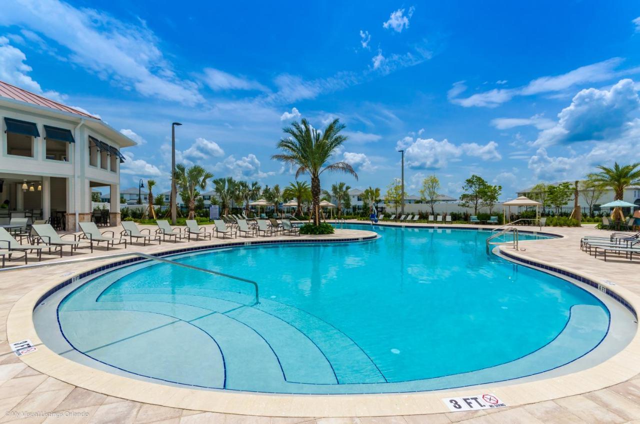 Modern Condo Near Disney Foosball Water Park キシミー エクステリア 写真
