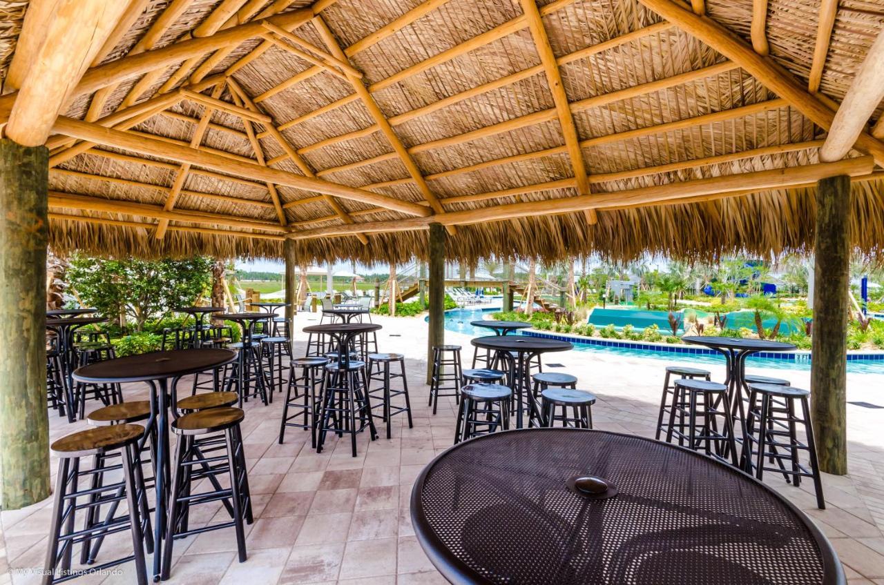Modern Condo Near Disney Foosball Water Park キシミー エクステリア 写真