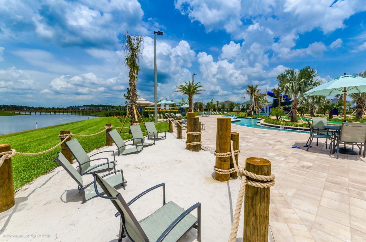 Modern Condo Near Disney Foosball Water Park キシミー エクステリア 写真