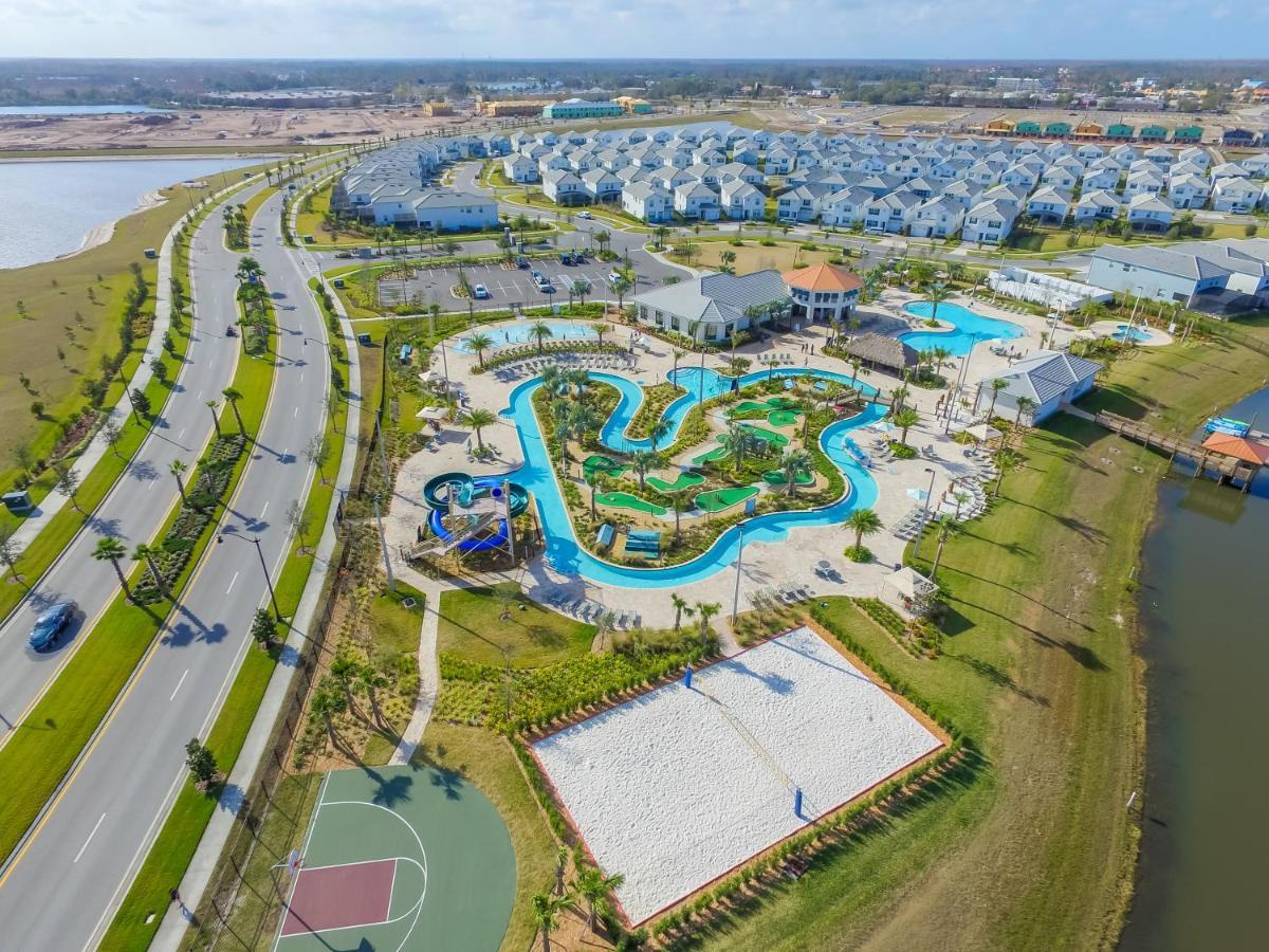 Modern Condo Near Disney Foosball Water Park キシミー エクステリア 写真