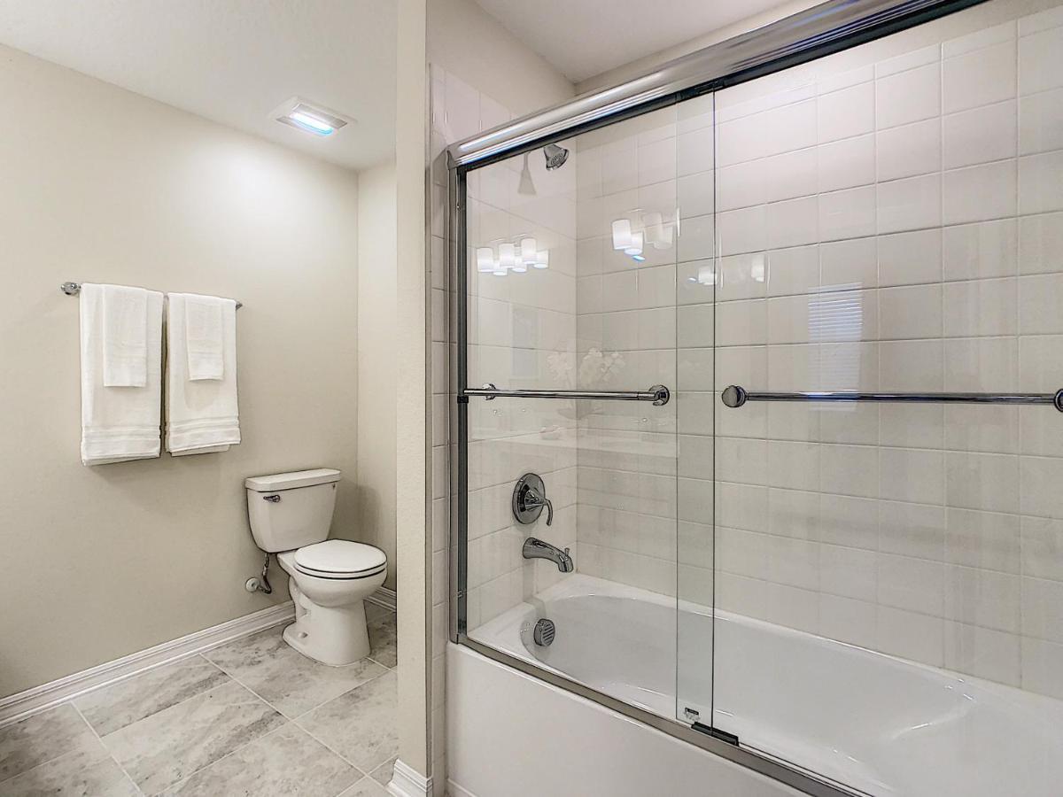 Modern Condo Near Disney Foosball Water Park キシミー エクステリア 写真